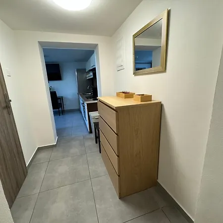 Apartment 50m2 Garden Parking Free Nové Jirny