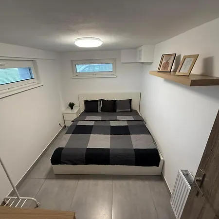 Apartment 50m2 Garden Parking Free Nové Jirny