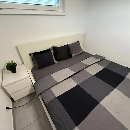 Apartment 50m2 Garden Parking Free Nové Jirny